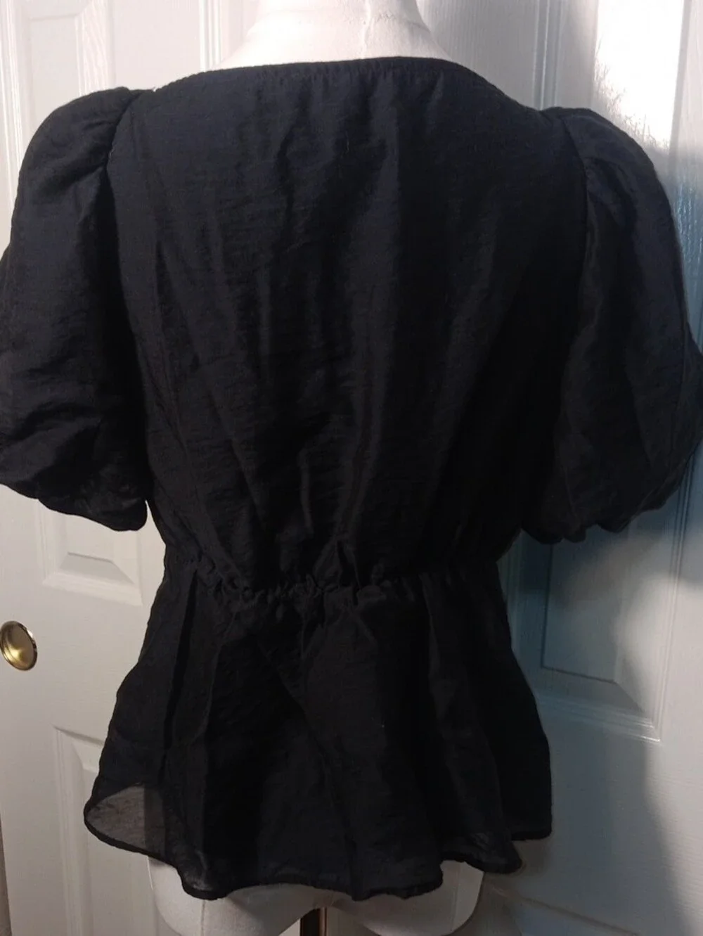 Abercrombie & Fitch Black V-Neck Puff Sleeve Tie Front Peplum Blouse